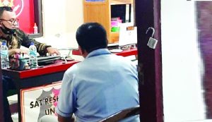 2 Mantan Unsur Pimpinan DPRD Kabupaten Sijunjung Ditahan