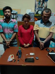 Usai Ditemukan Paket Sabu, Dua Pria dan Satu Wanita Diamankan Polres Pariaman