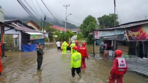Ini Penjelasan BMKG Tentang Hujan Lebat yang Guyur Kota Padang Dari Dini Hari Tadi