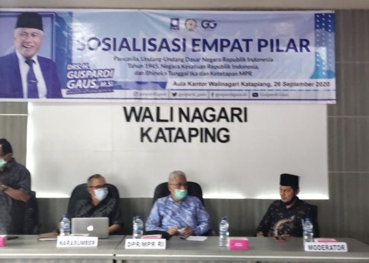 Anggota DPR RI, Guspardi Gaus melaksanakan sosialisasi empat pilar di Dapil Sumbar 2 Sabtu (26/9/2020). IST