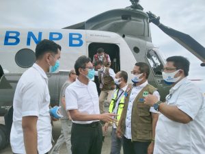 Helikopter BNPB Percepat Penyaluran Sarpras Covid-19 dan Logistik Kebencanaan di Sumbar