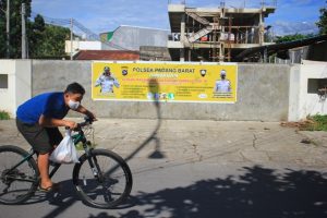 Pelaksanaan Perda Adaptasi Kebiasan Baru, Kabupaten/Kota Jangan Keluar Jalur