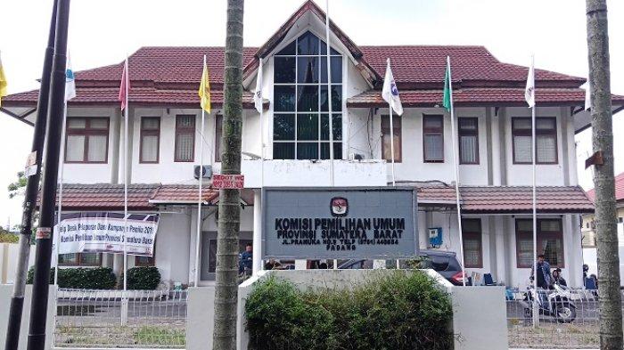 Gedung KPU Sumbar Jalan Pramuka, Kota Padang. IST