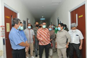 PASIEN COVID-19 SUMBAR TERUS MENINGKAT, Tambahan Sarana Perawatan Dikebut