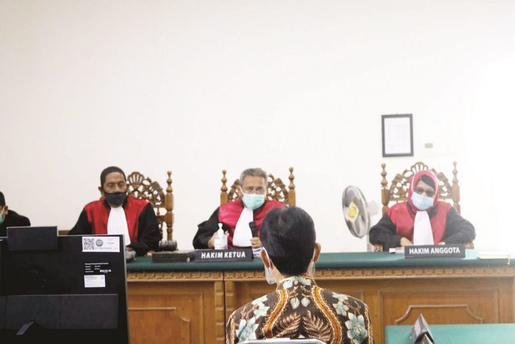 Bupati Nonaktif Solsel Divonis Empat Tahun, Hak Dipilih Ikut Dicabut