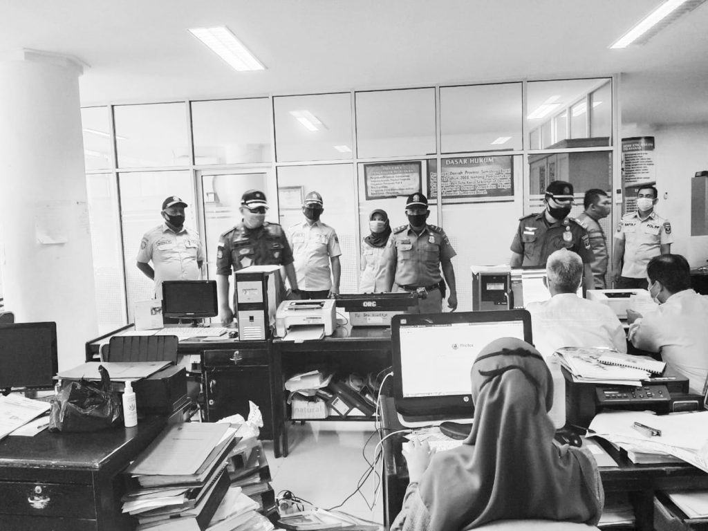 Pemprov Sumbar Batasi WFO Maksimal 50 Persen