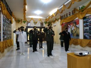 Pjs Bupati Padang Pariaman Adib Alfikri Hadiri HUT ke-75 TNI