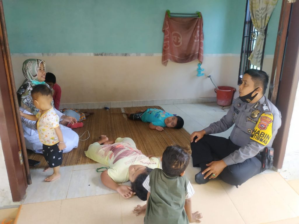 Alami Kelainan Tulang, Tiga Bersaudara Ini Butuh Uluran Tangan Dermawan