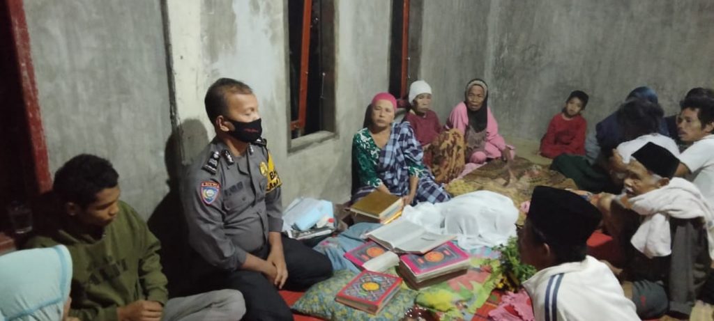 Cari Buah Kelapa Muda, Pelajar di Padang Pariaman Ini Tewas Ditimpa Pohon