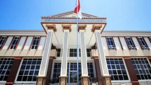 Diduga Gelapkan Puluhan Truk, Jaksa Tuntut Astinawati 6 Bulan Penjara