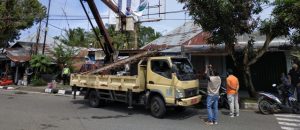 Bawaslu Pariaman Tertibkan 709 APK