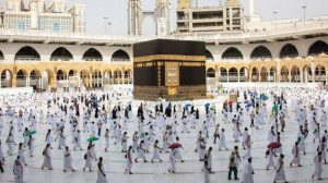Puluhan Ribu Jemaah Umrah Kembali Tertunda Keberangkatannya, Ini Penyebabnya