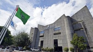 Rektor Wajibkan Warga Unand Test Swab