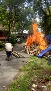 Belasan Motor Dibakar Massa, Nagari Padang Laweh Malalo Tolak Sertifikat BPN