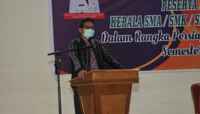 Gubernur Kumpulkan Kepala Sekolah se-Sumbar, Ada Apa?