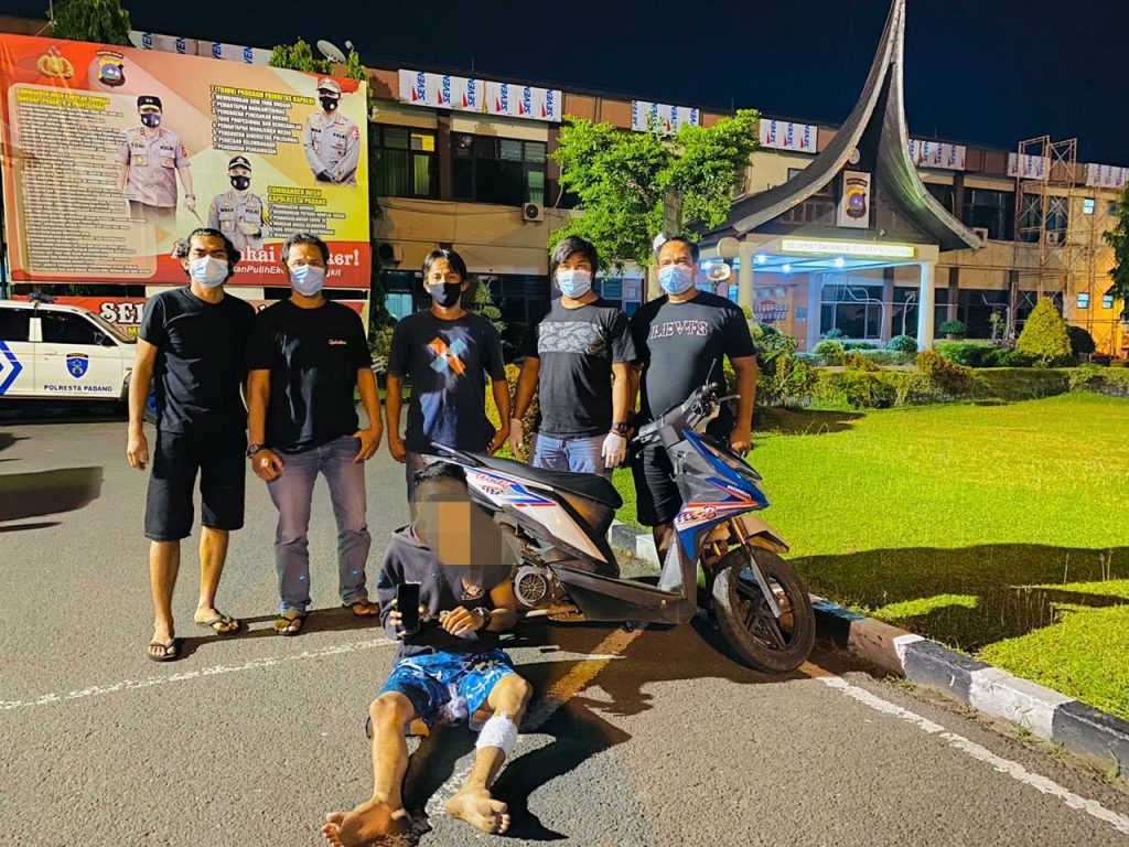 Usai Beraksi di 10 TKP, Pelaku Jambret Diringkus Polisi, Rekannya DPO