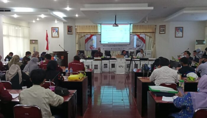 Rekapitulasi KPU Agam, Andri Warman-Irwan Fikri Menang dengan 59 Ribu Suara