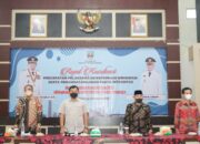 Sepakati Pakta Integritas dan Perjanjian Kinerja Tahun 2022, Bupati Sutan Riska : Sanksi Tegas Bagi Pelanggar