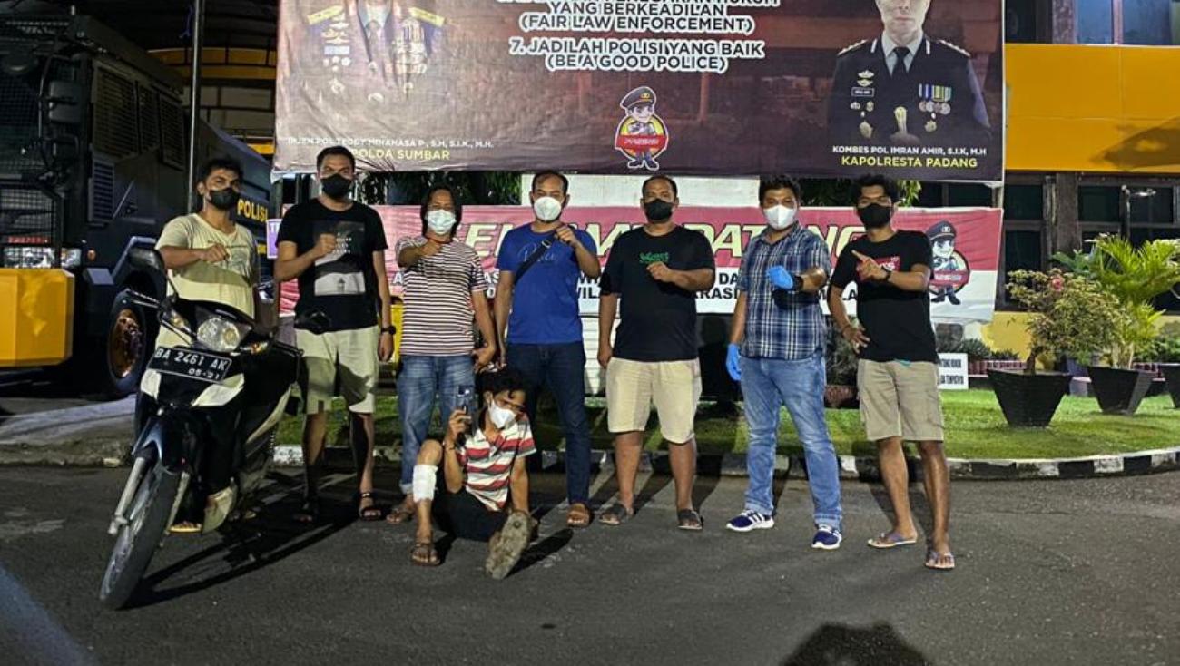 jambret hp anak padang