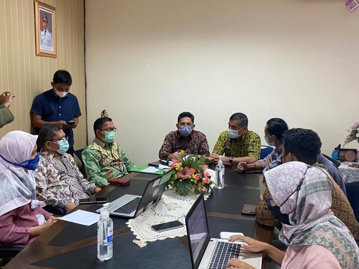 gubernur sumbar hutan mentawai