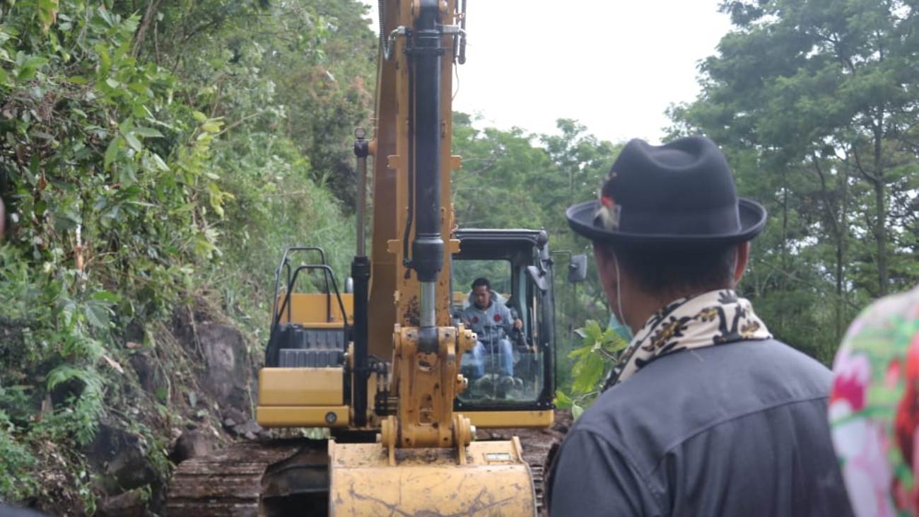bupati solok ekskavator sungai janiah