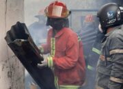 Dua Unit Rumah Permanen di Padang Ludes Terbakar