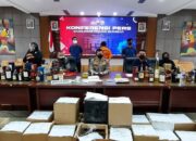 Polda Sumbar Sita 245 Botol Miras Tak Berizin di Bukittinggi