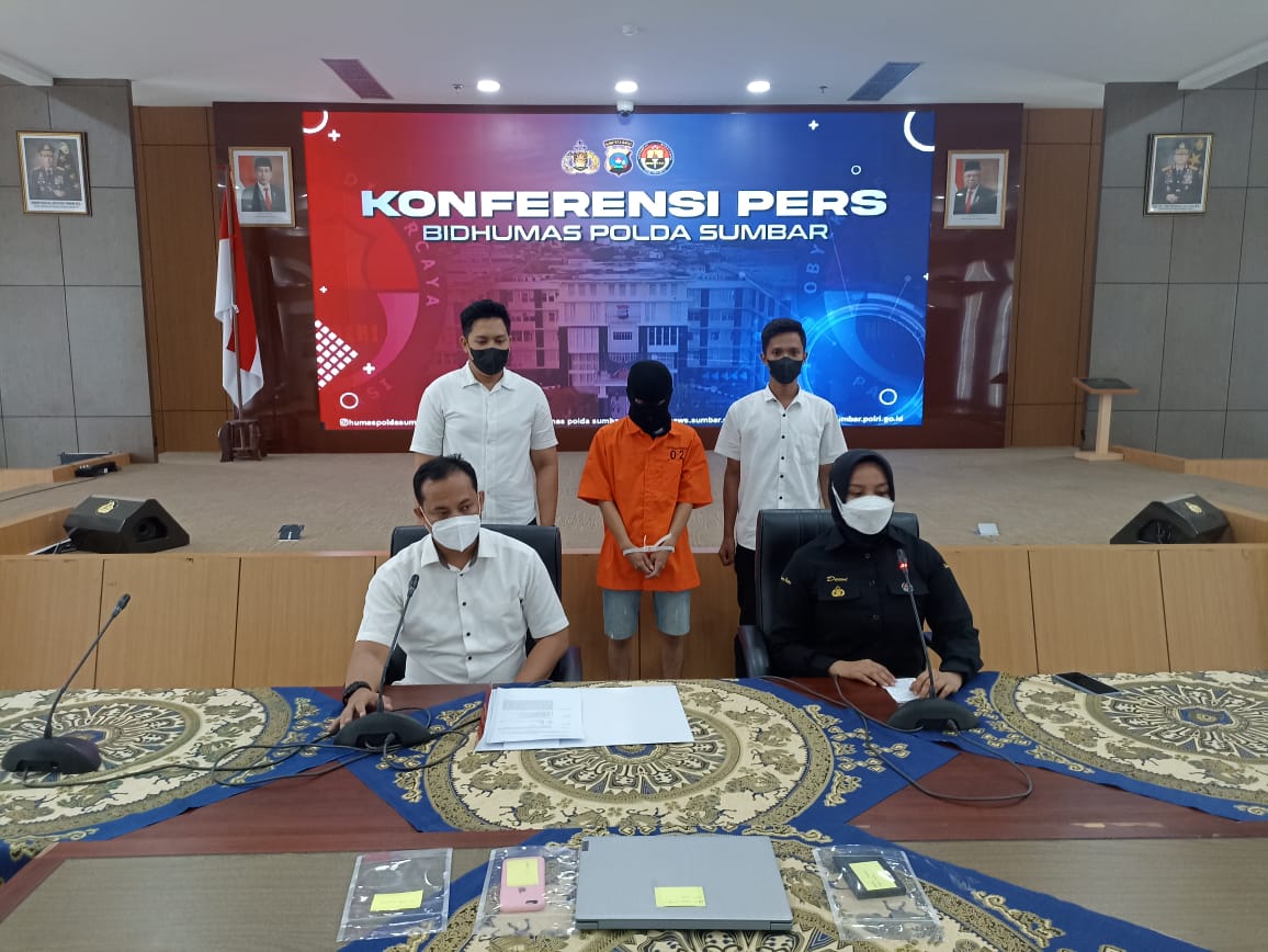 foto syur mantan pacar agam