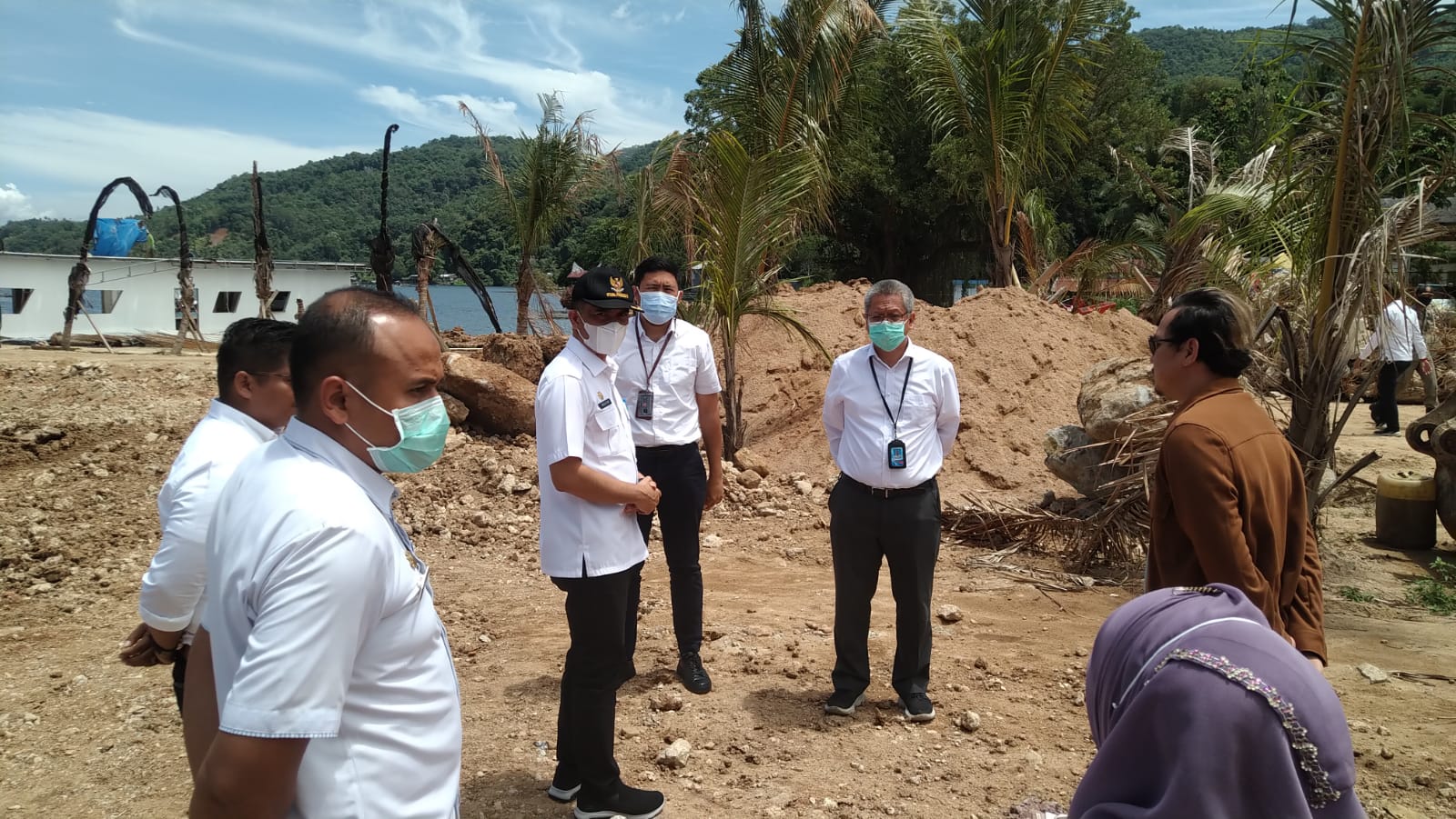 sempadan danau singkarak