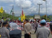 Unjuk Rasa di Dharmasraya Berjalan Damai