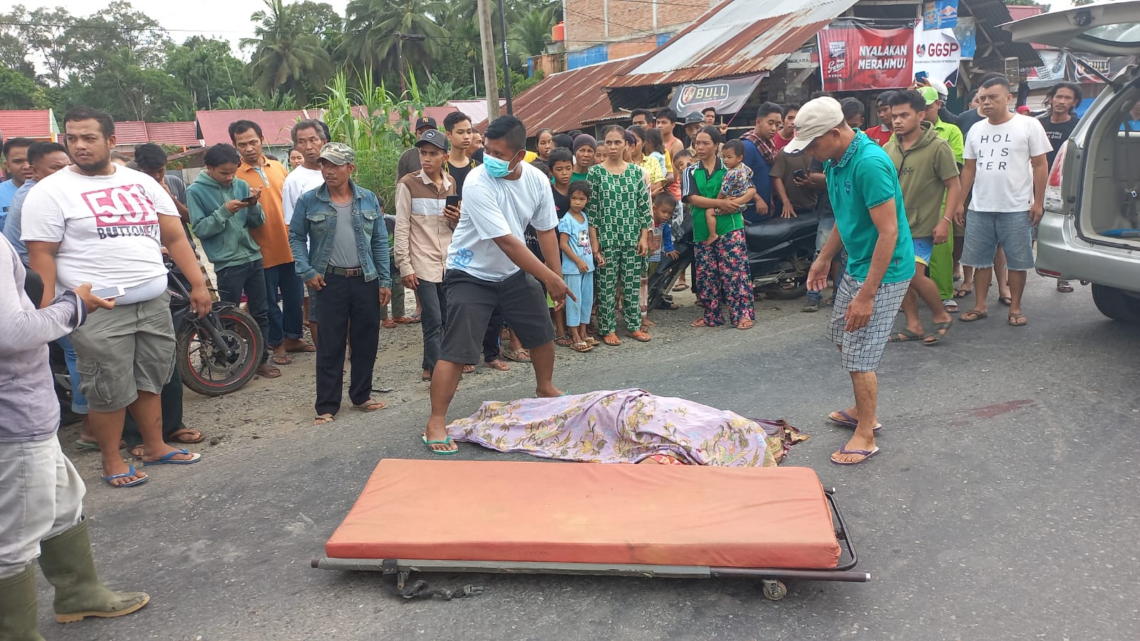 suami istri tewas dharmasraya