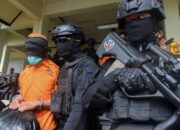 Densus 88 Tangkap 24 Tersangka Teroris, Diduga Pendukung MIT Poso dan ISIS