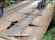 Jembatan Gantung di Pasar Baru Bayang Pessel Rusak Parah, Dinas Terkait Terkesan Tutup Mata