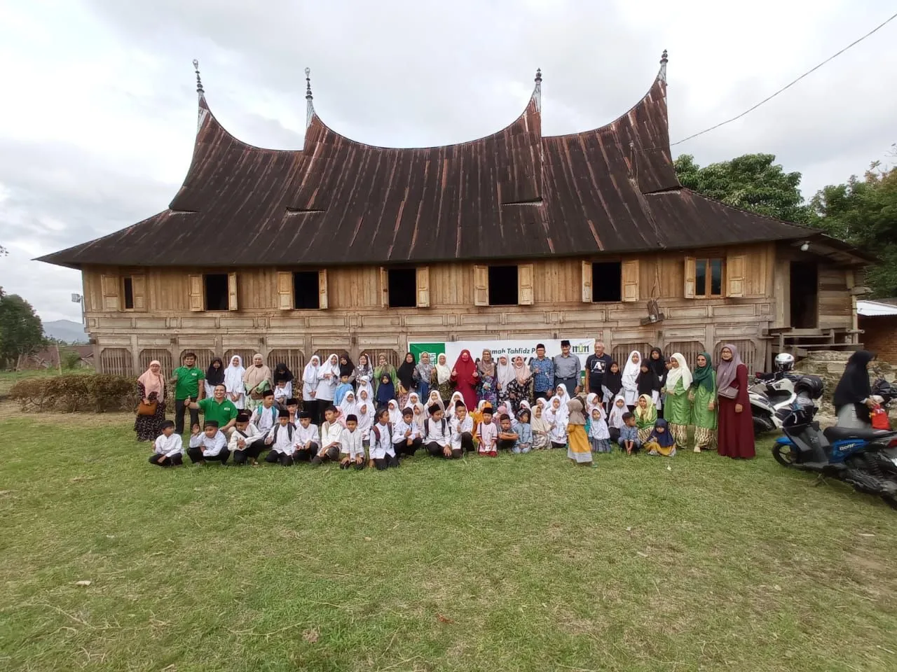 nevi zuairina serap aspirasi