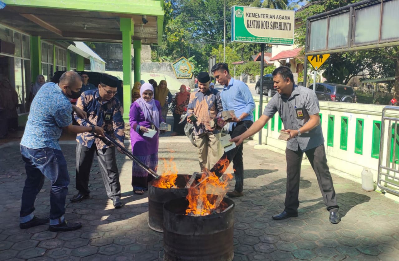 buku nikah sawahlunto dibakar