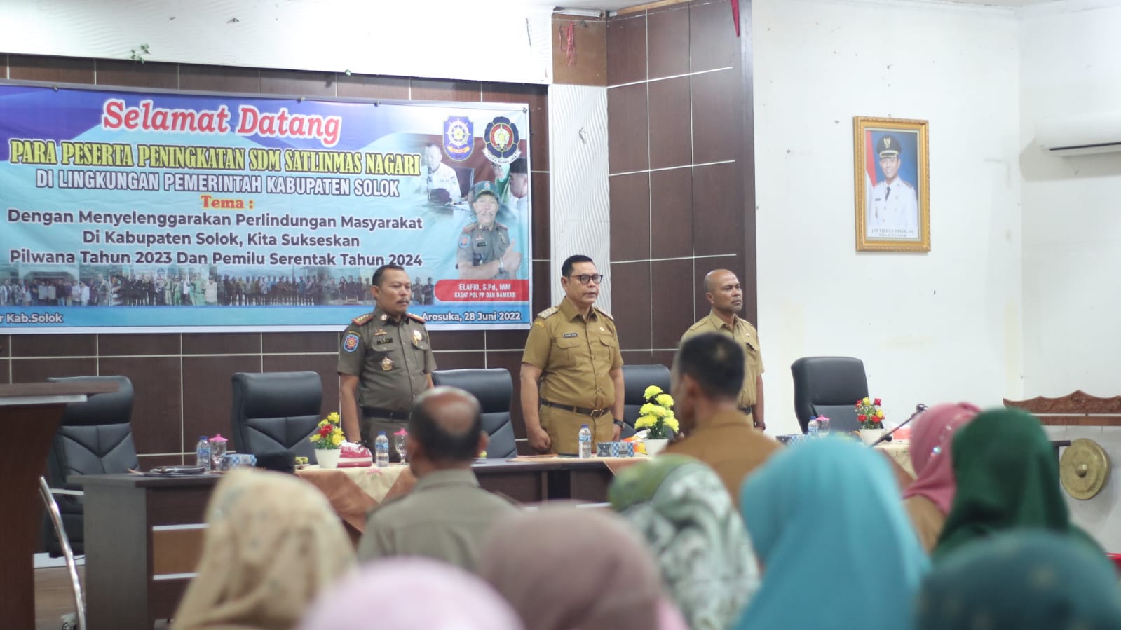 satlinmas bupati solok