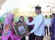 Guru Non PNS Kota Bukittinggi Terima Insentif Triwulan II