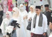 Seribuan Warga Salat Iduladha di Masjid Agung Darussalam, Bupati Solok:  Mari Kita Jaga Perdamaian