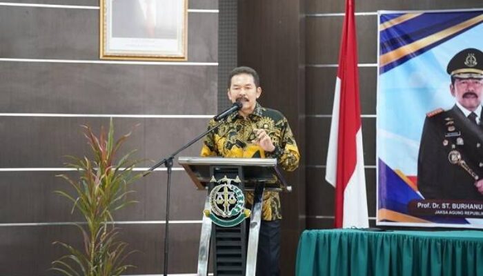 Jaksa Agung: Tolong Dihentikan atau Saya yang Memberhentikan Saudara