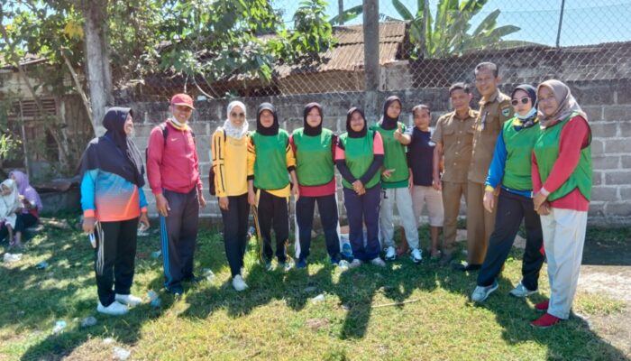 Meriahkan HUT RI ke-77, Tim Voli Putri Nagari Koto VIII Pelangai Juara 1 Kecamatan