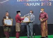 Sutan Riska Raih Penghargaan Inagara Award LAN RI