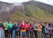 HUT ke-77 RI di Gunung Talang, Penanaman Pohon dan Geliat Ekonomi