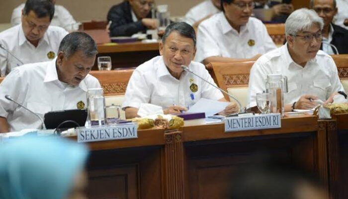 Ini Kata Menteri ESDM soal Kenaikan Harga BBM Minggu Depan