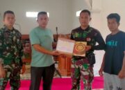 Tim Satgas TMMD Pessel Serahkan Bantuan 45 Al’quran Untuk Masjid Nurul Huda 