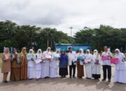 Nakes Bukittinggi Terima Penghargaan