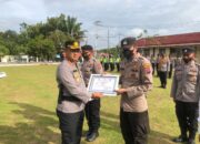 12 Personel Polres Dharmasraya diganjar Penghargaan dari Kapolres AKBP Nurhadiansyah