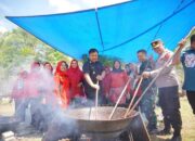 Duka Cianjur Duka Indonesia, Dharmasraya Masak 1,5 Ton Rendang untuk Korban Gempa