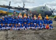 Puluhan Siswa TK Hidayatul Islamiyah Baruah Pandai Sikek Kunjungi Lanud Sutan Sjahrir