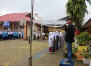 Ketua PRSI Dharmasraya Syaiful Hanif Jadi Pembina Upacara di SMP N 01 Pulau Punjuang