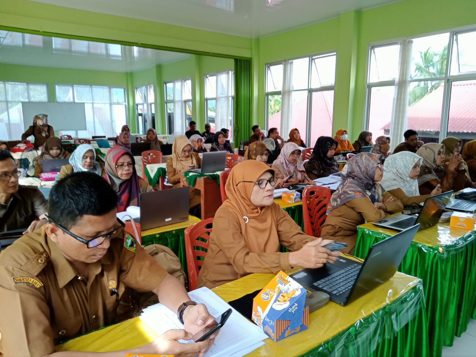 SMP se-Kabupaten Solok Susun RKAS BOS